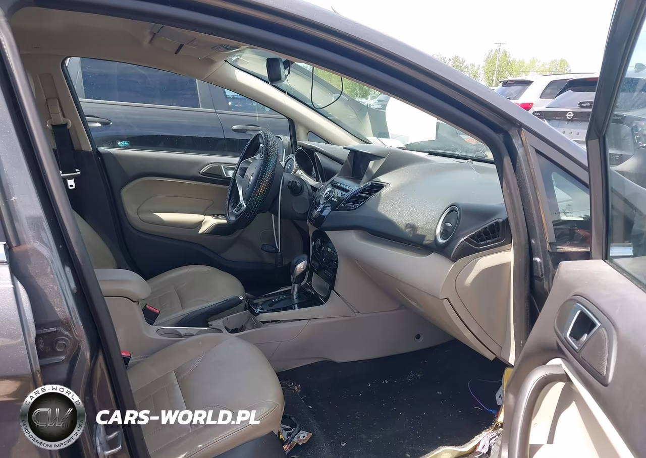 2016 Ford Fiesta Titanium VIN:3FADP4FJ5GM126579 - 5