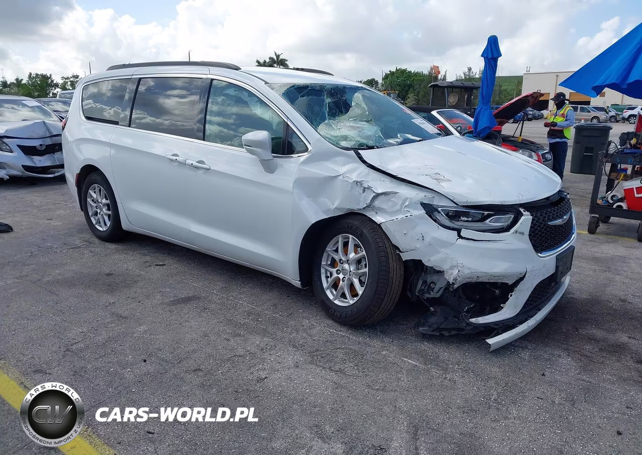 2022 Chrysler Pacifica Touring L – zdjęcie 1 z 16
