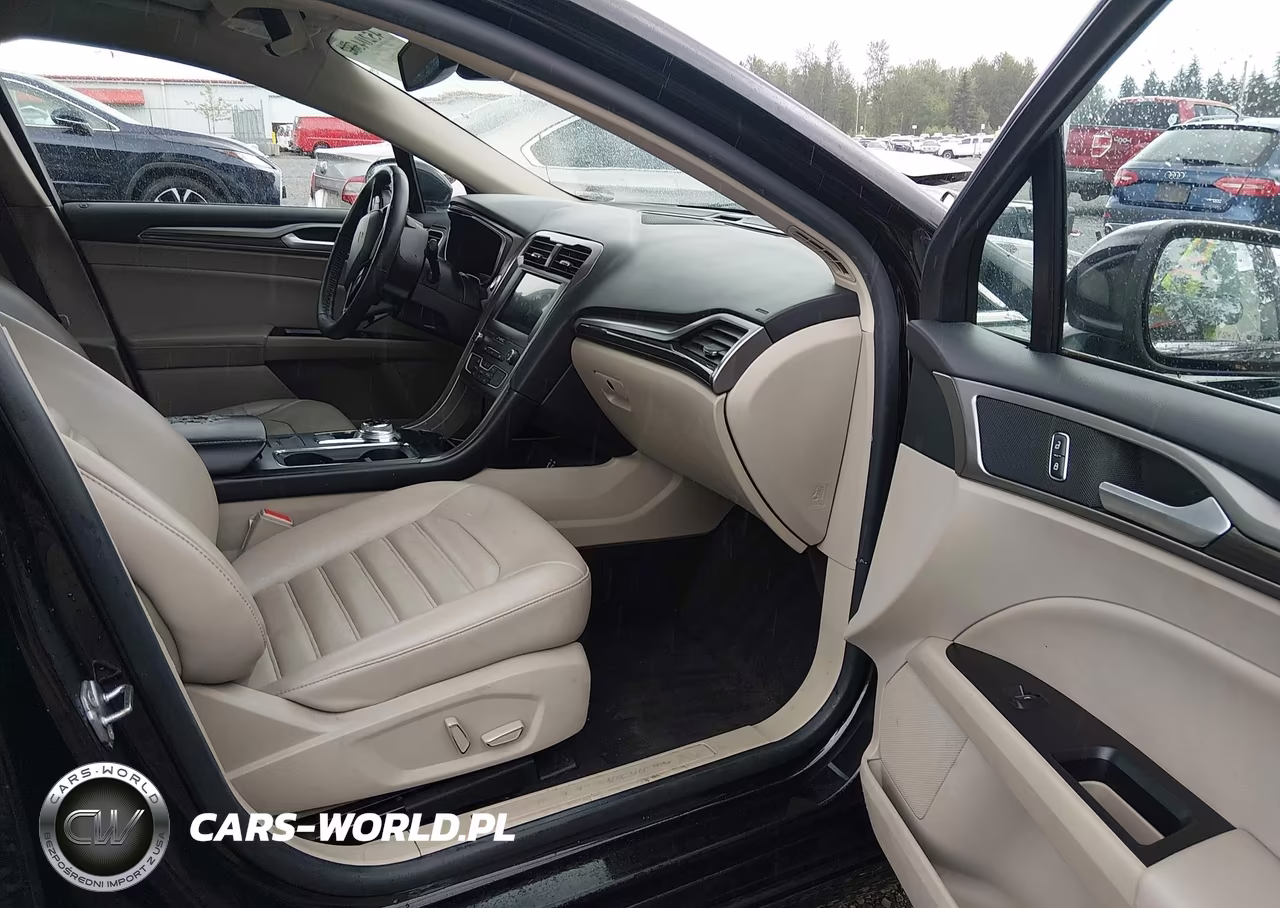 2019 Ford Fusion Sel VIN:3FA6P0CD5KR256373 - 18