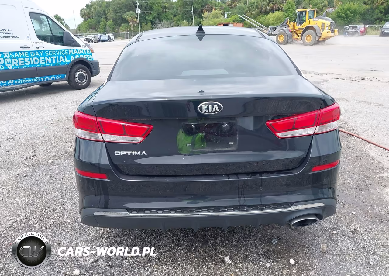 2019 Kia Optima Lx VIN:5XXGT4L39KG359853 - 16