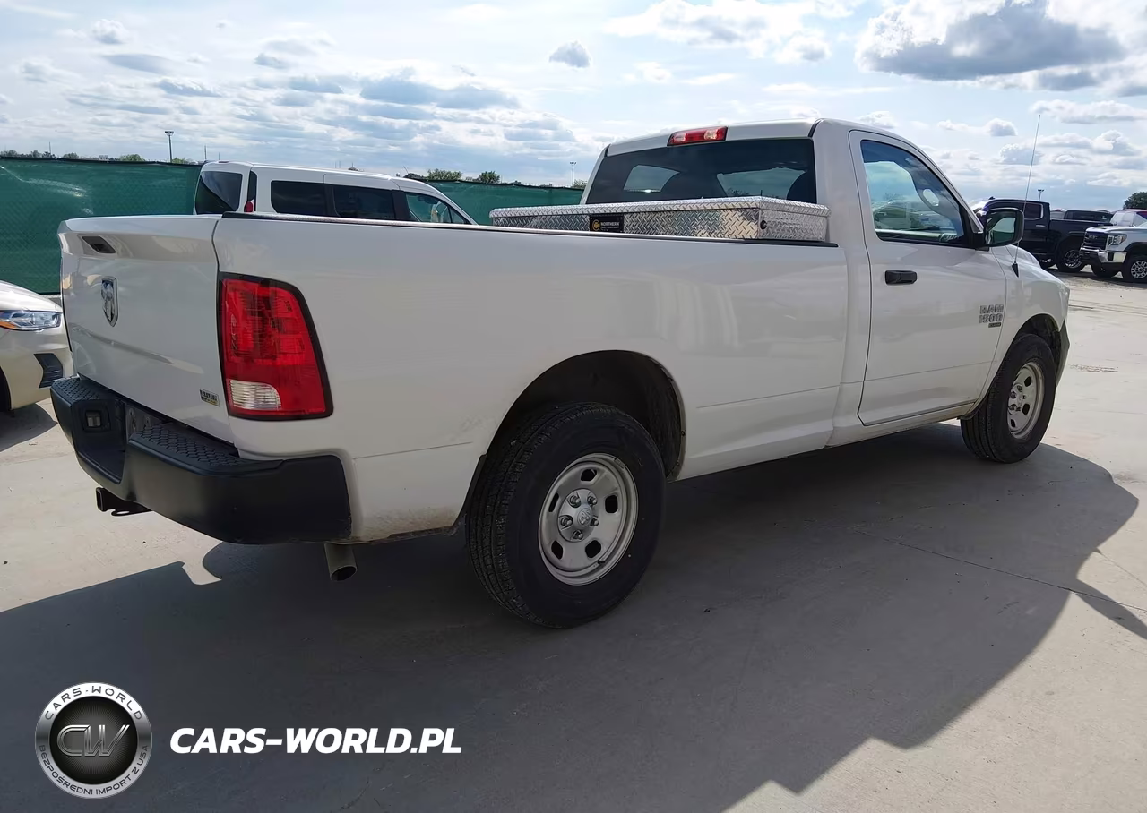 2019 Ram 1500 Classic Tradesman 4X2 8' Box VIN:3C6JR6DG1KG583253 - 4