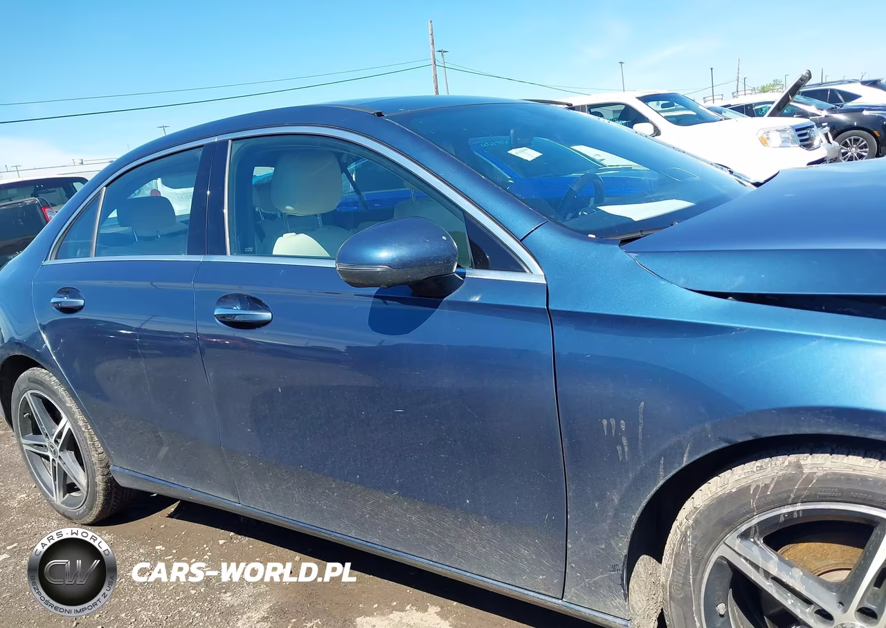 2021 Mercedes-Benz A 220 4Matic VIN:W1K3G4FB3MJ316393 - 13
