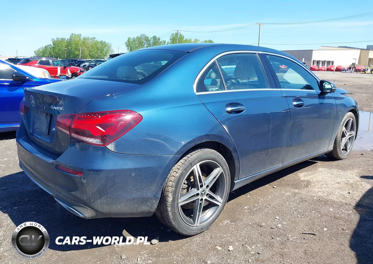 2021 Mercedes-Benz A 220 4Matic VIN:W1K3G4FB3MJ316393 - 4