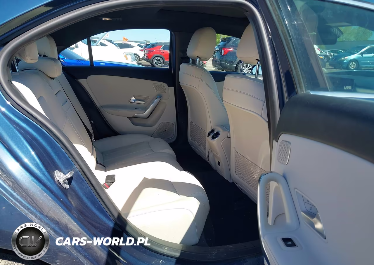 2021 Mercedes-Benz A 220 4Matic VIN:W1K3G4FB3MJ316393 - 8