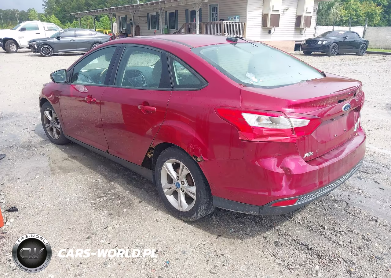 2013 Ford Focus Se VIN:1FADP3F27DL230295 - 3