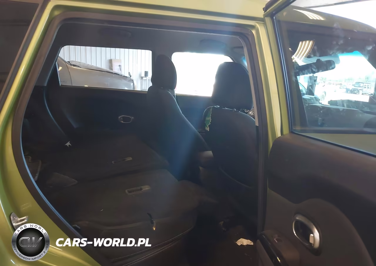 2018 Kia Soul + VIN:KNDJP3A52J7895771 - 8