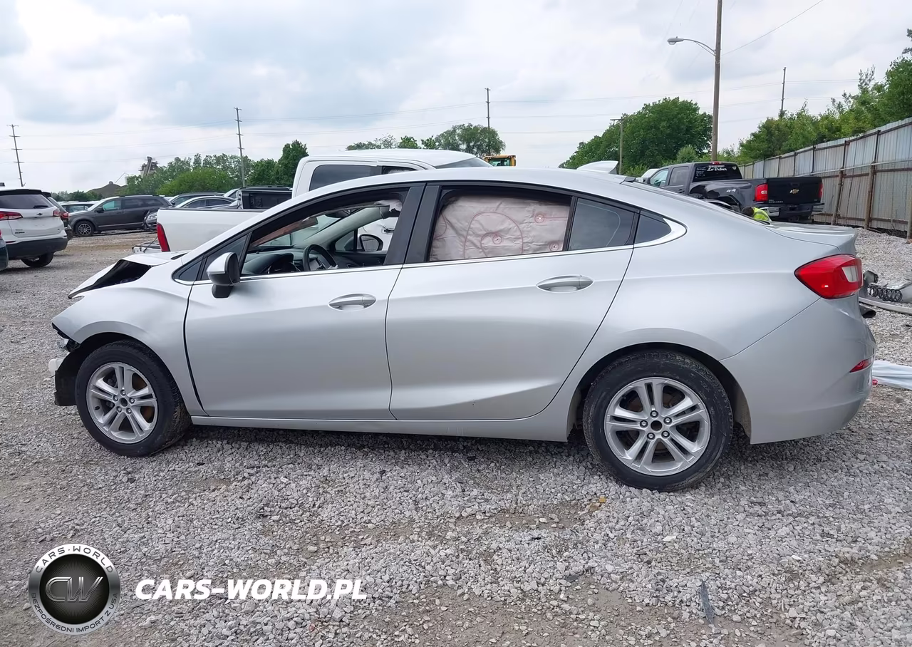 2018 Chevrolet Cruze Lt Auto VIN:1G1BE5SM4J7188028 - 15