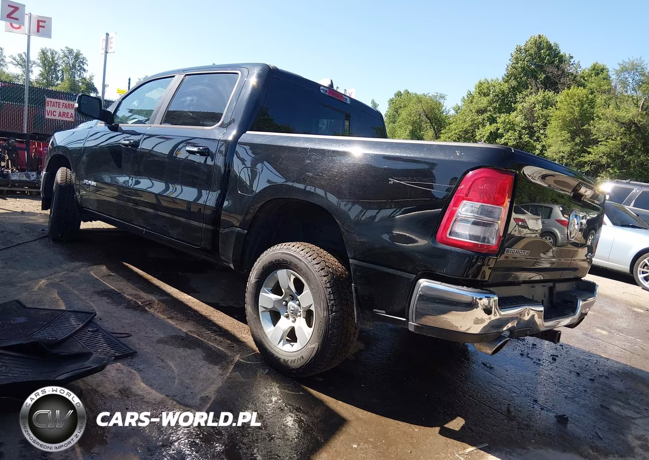 2020 Ram 1500 Big Horn 4X4 5'7 Box VIN:1C6SRFFT5LN302241 - 3