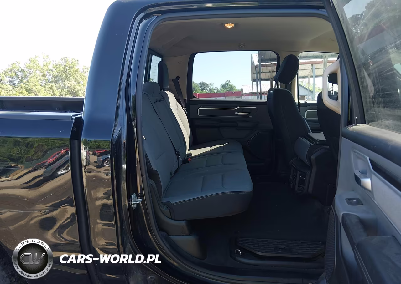 2020 Ram 1500 Big Horn 4X4 5'7 Box VIN:1C6SRFFT5LN302241 - 8