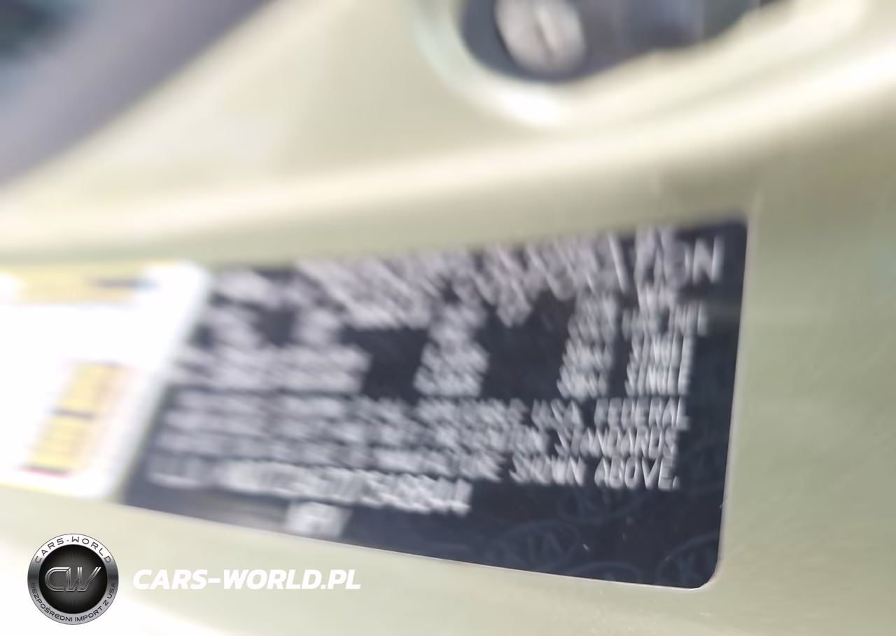 2013 Kia Soul + VIN:KNDJT2A67D7548844 - 9