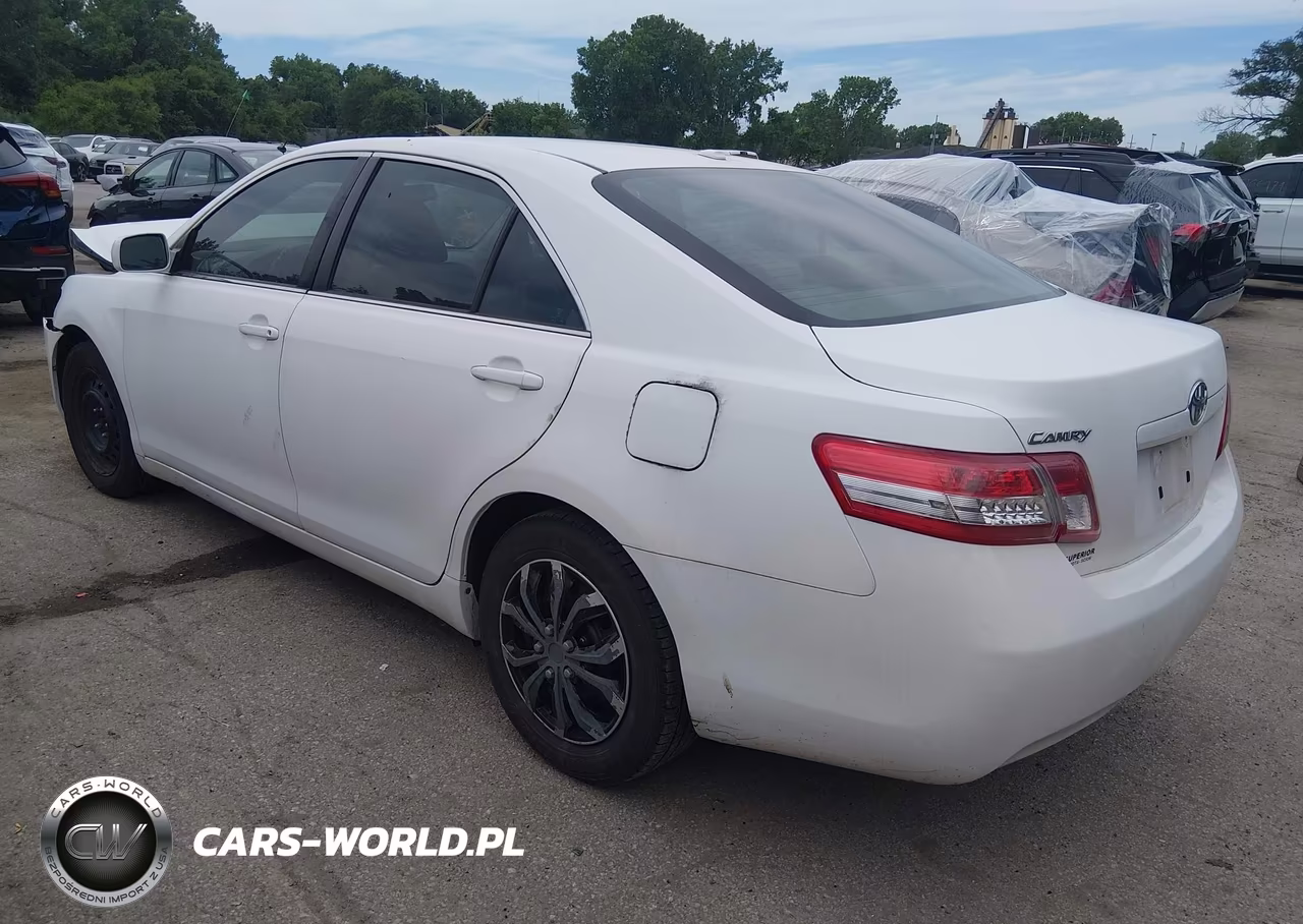2011 Toyota Camry Le VIN:4T4BF3EK8BR121617 - 3