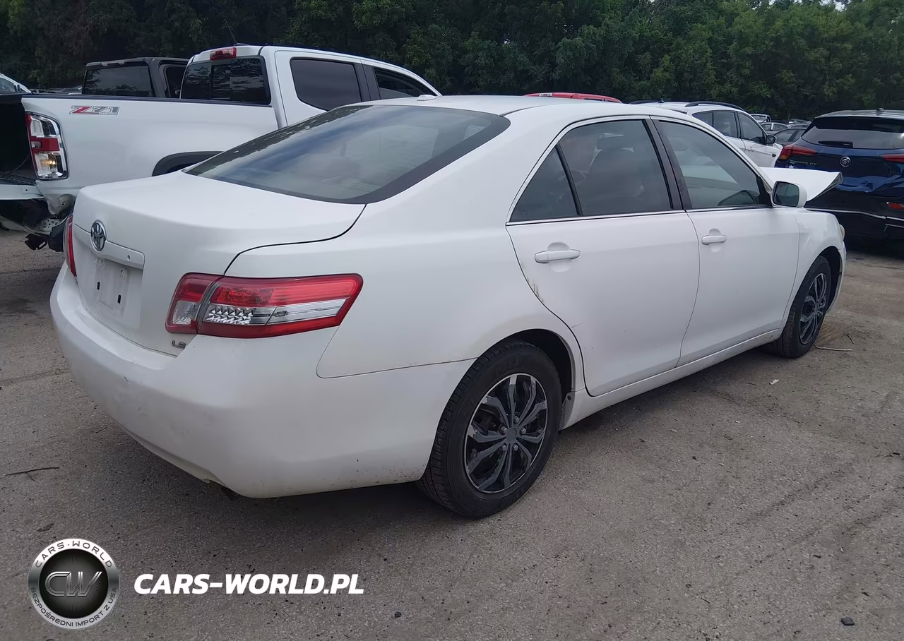 2011 Toyota Camry Le VIN:4T4BF3EK8BR121617 - 4
