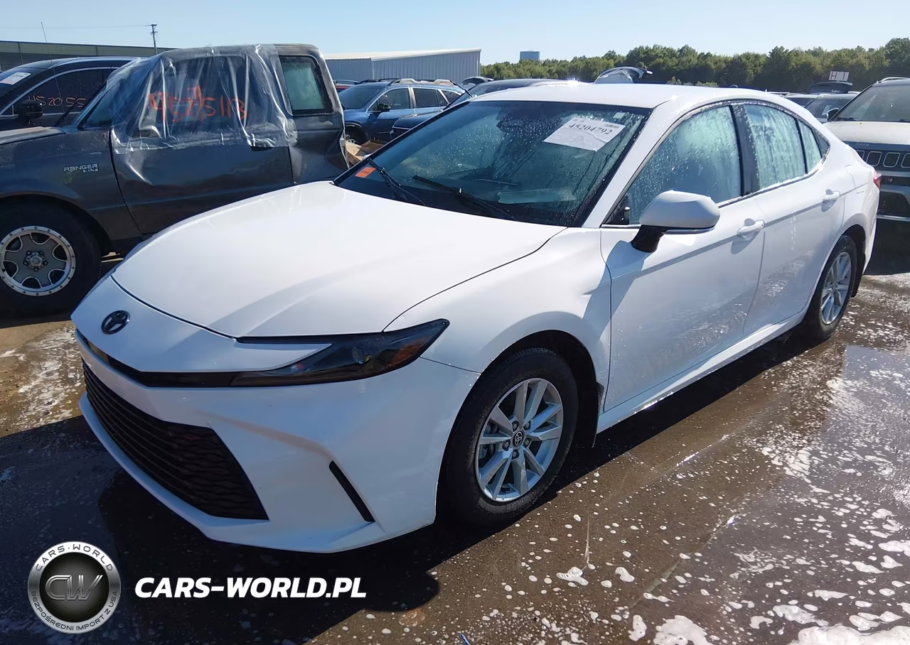2025 Toyota Camry Le VIN:4T1DAACK1SU508258 - 2