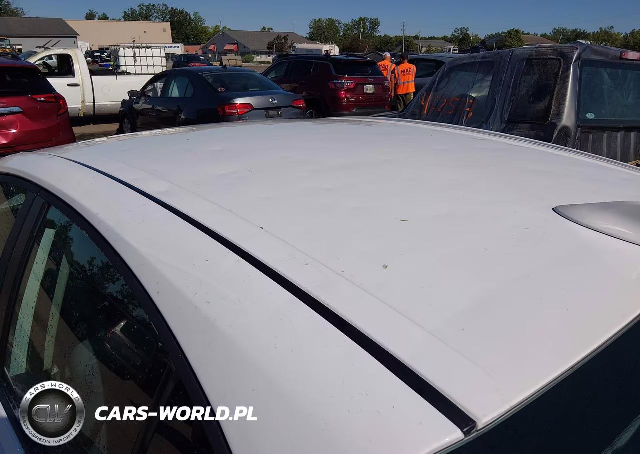 2025 Toyota Camry Le VIN:4T1DAACK1SU508258 - 6
