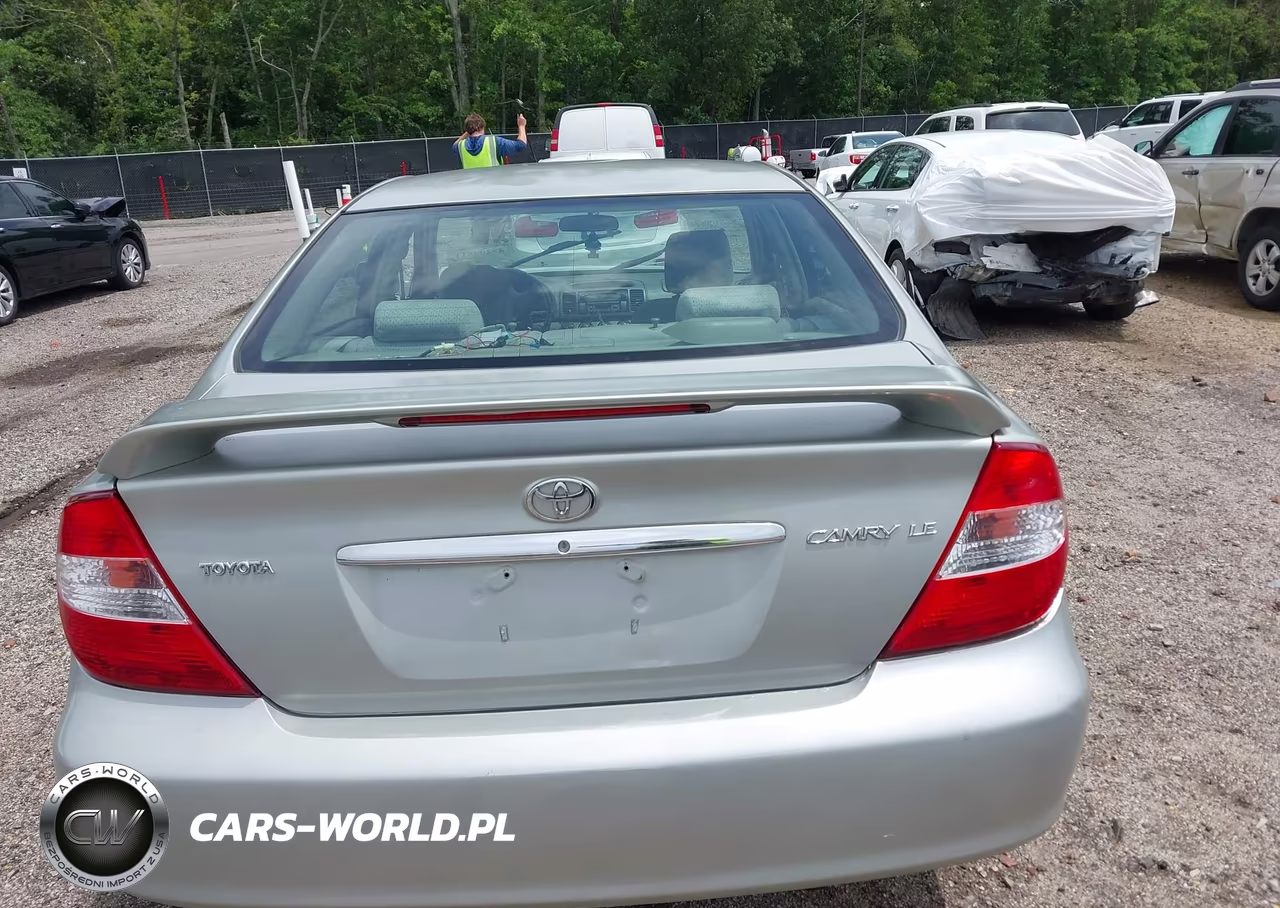 2004 Toyota Camry Le VIN:4T1BE32K04U380204 - 15