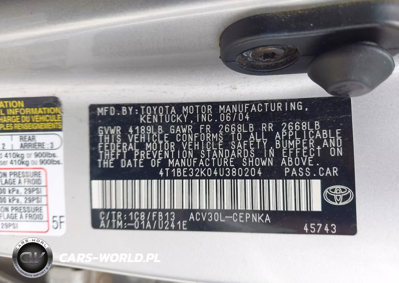 2004 Toyota Camry Le VIN:4T1BE32K04U380204 - 9
