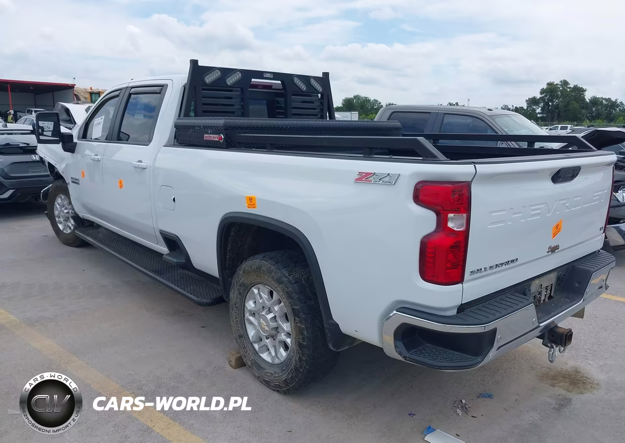 2020 Chevrolet Silverado 2500Hd VIN:1GC1YNEY3LF318835 - 3