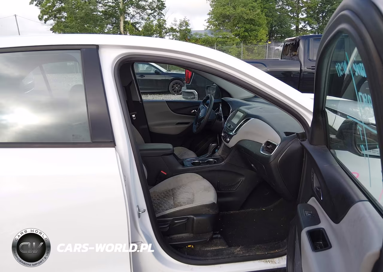 2018 Chevrolet Equinox Ls VIN:2GNAXHEV2J6226964 - 5