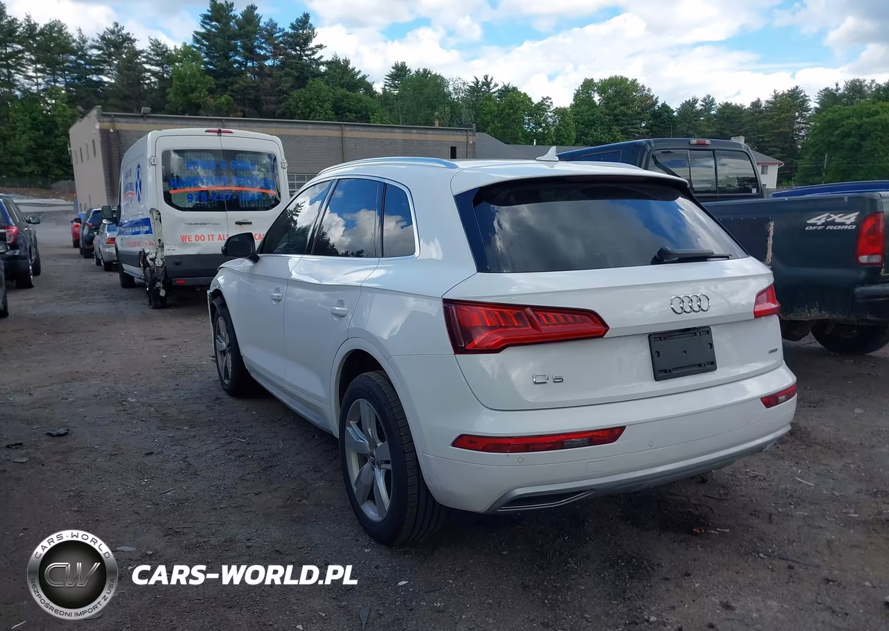 2019 Audi Q5 45 Premium VIN:WA1BNAFY7K2052904 - 3