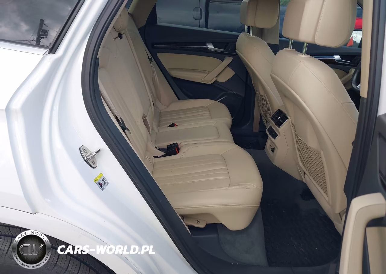 2019 Audi Q5 45 Premium VIN:WA1BNAFY7K2052904 - 8