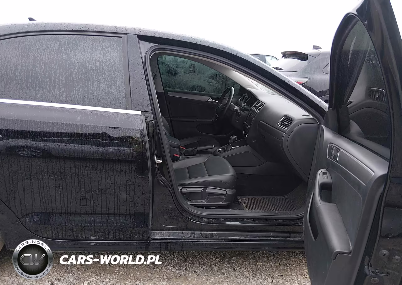 2015 Volkswagen Jetta 2.0L Tdi Se VIN:3VWLA7AJ3FM268618 - 5