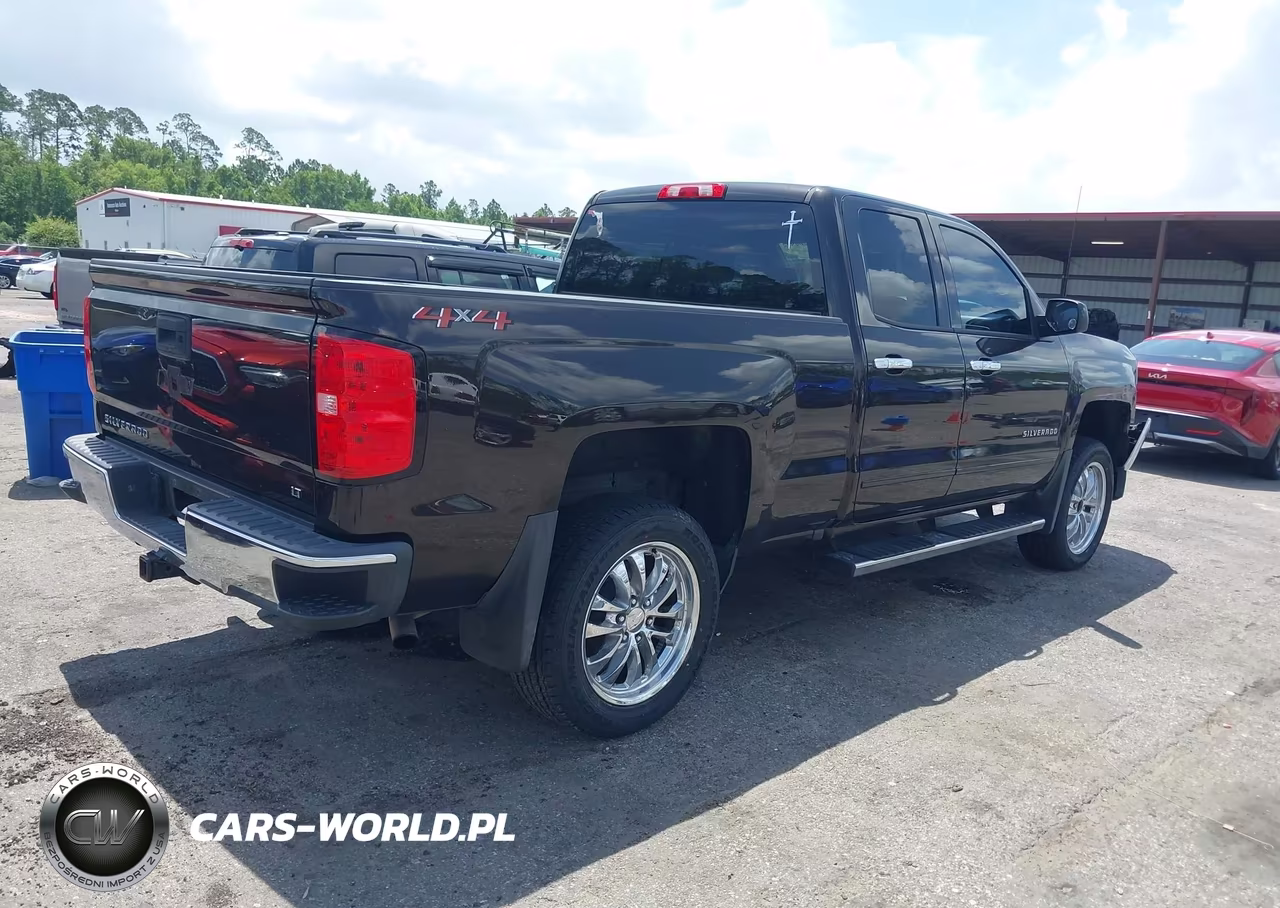 2018 Chevrolet Silverado 1500 1Lt VIN:1GCVKREHXJZ264794 - 4
