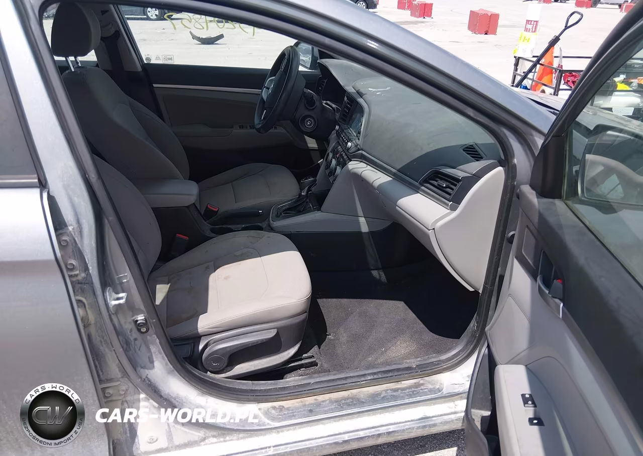 2019 Hyundai Elantra Sel VIN:KMHD84LF5KU769098 - 5