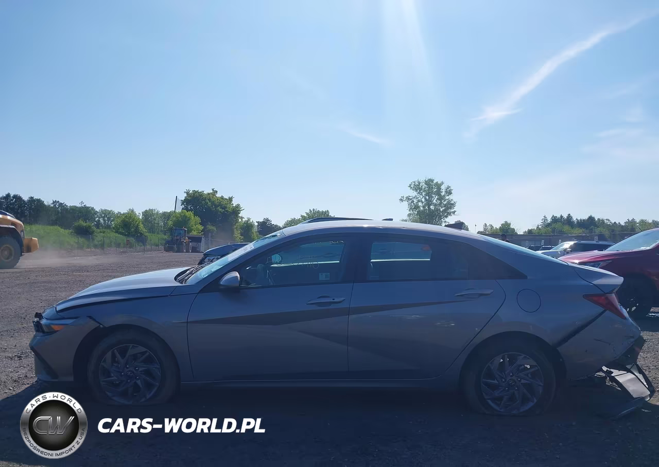 2024 Hyundai Elantra Sel VIN:KMHLM4DG2RU813809 - 14