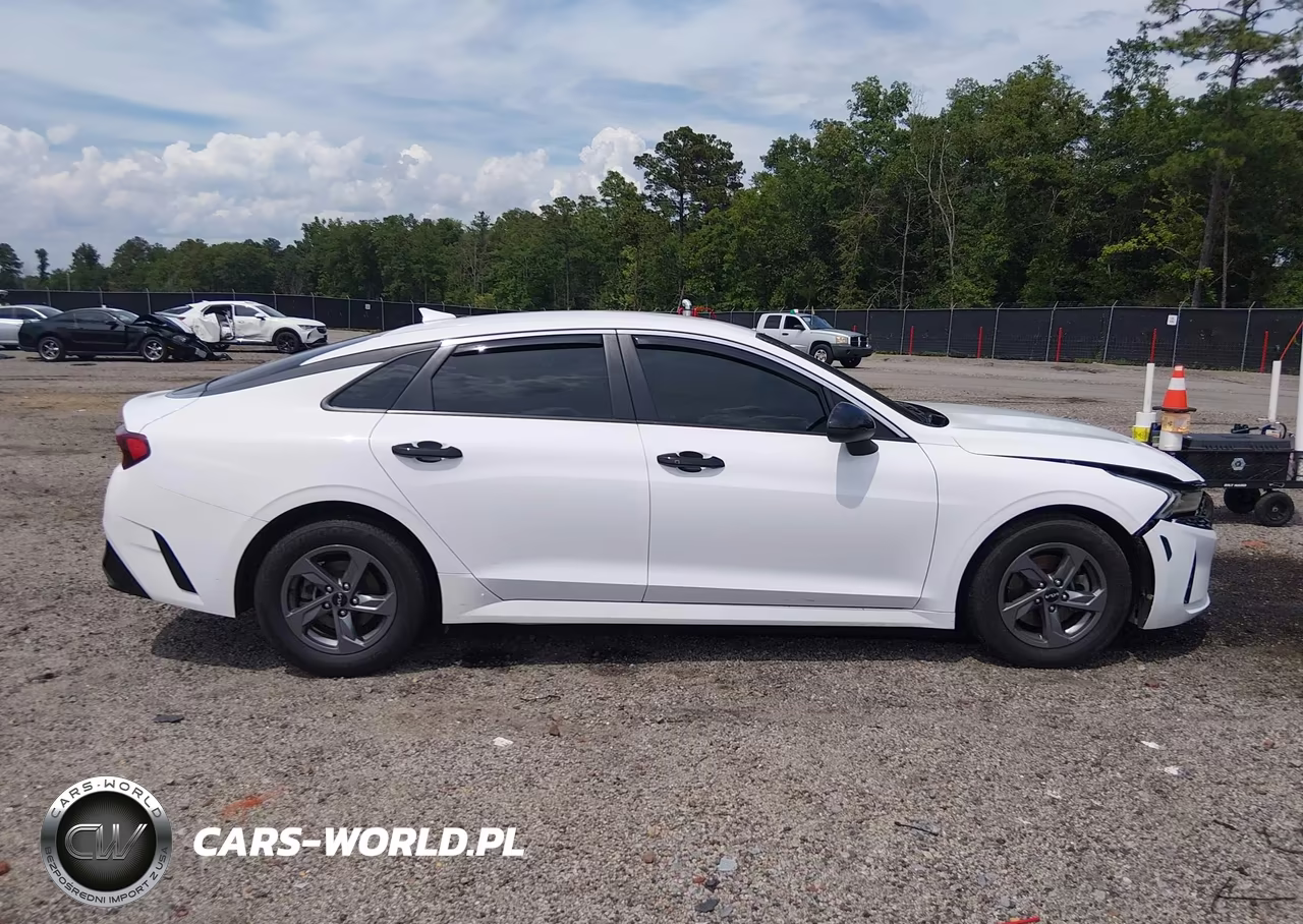 2023 Kia K5 Lxs VIN:5XXG14J26PG215409 - 13