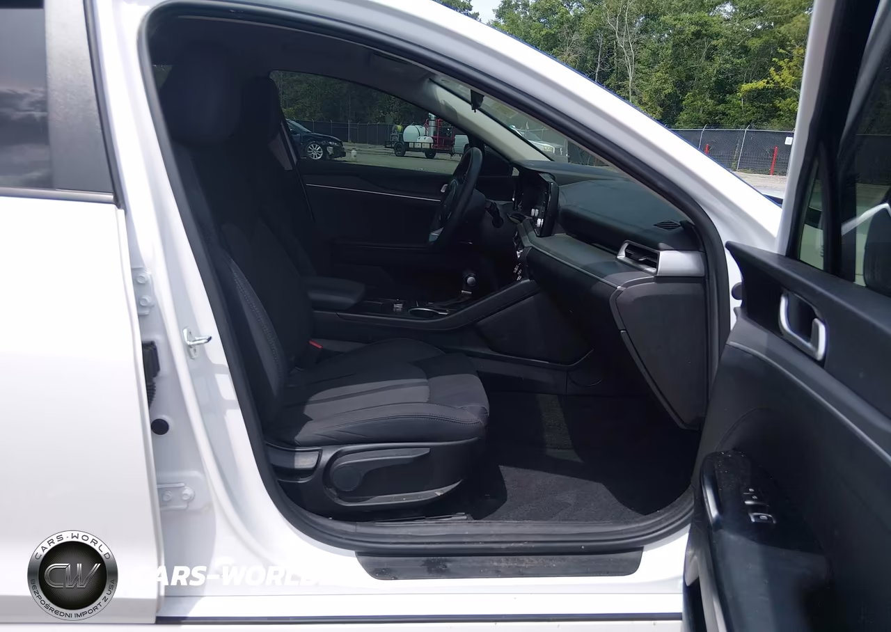 2023 Kia K5 Lxs VIN:5XXG14J26PG215409 - 5