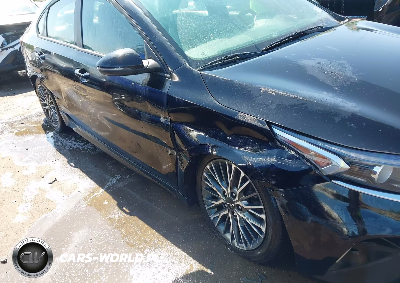 2024 Kia Forte Gt-Line VIN:3KPF54AD8RE710496 - 6
