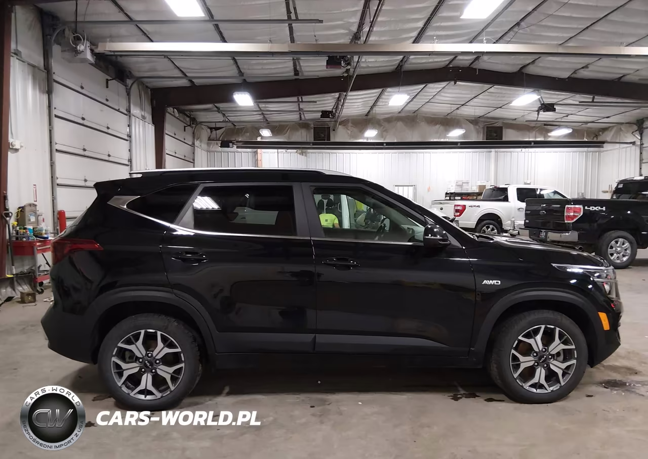 2023 Kia Seltos Ex VIN:KNDERCAAXP7352685 - 13