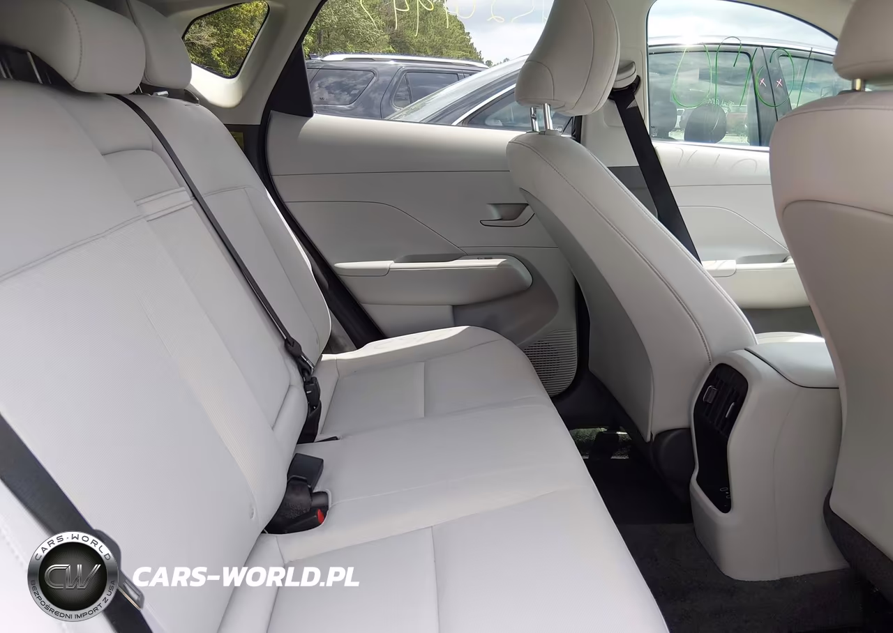 2025 Hyundai Kona Sel Convenience VIN:KM8HC3AB2SU322478 - 8