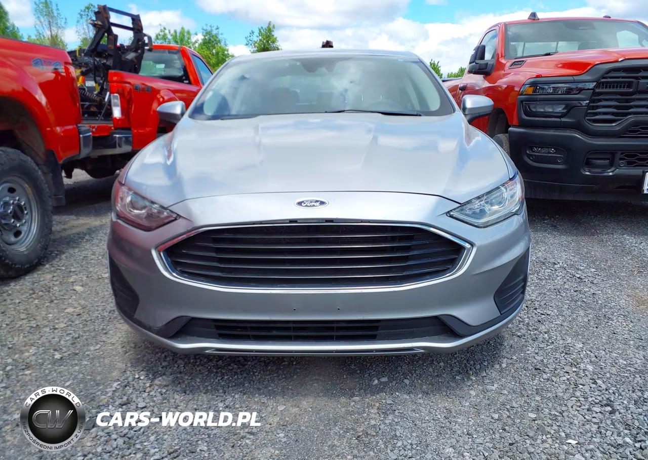 2020 Ford Fusion S VIN:3FA6P0G70LR201576 - 15