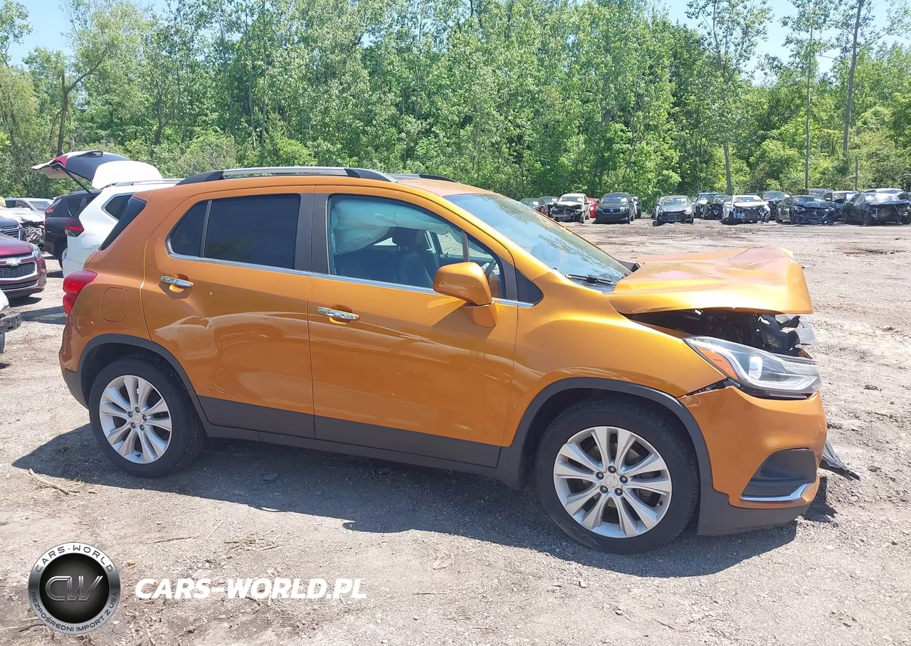 2017 Chevrolet Trax Premier VIN:3GNCJMSB5HL185605 - 13