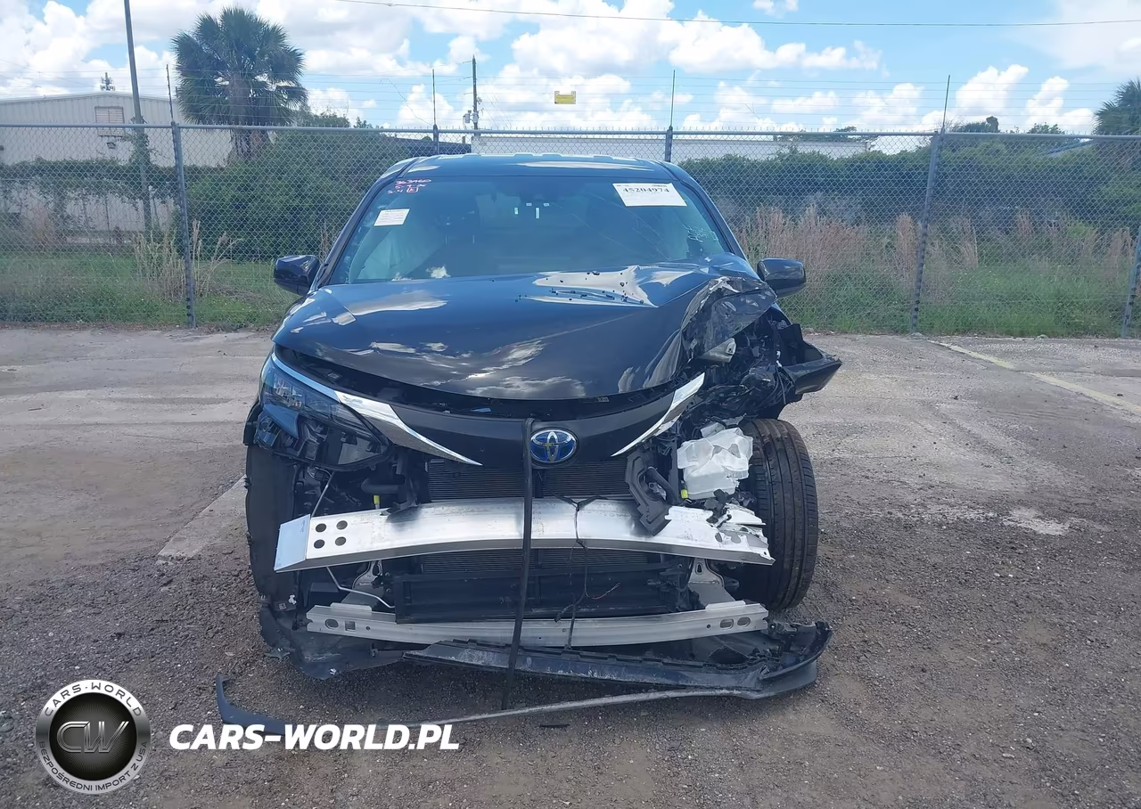 2025 Toyota Sienna Le VIN:5TDKRKEC6SS231823 - 12