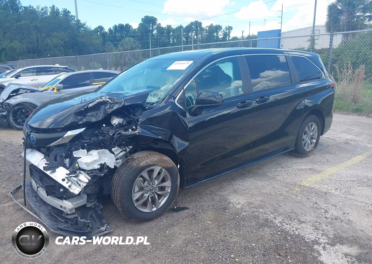 2025 Toyota Sienna Le VIN:5TDKRKEC6SS231823 - 2