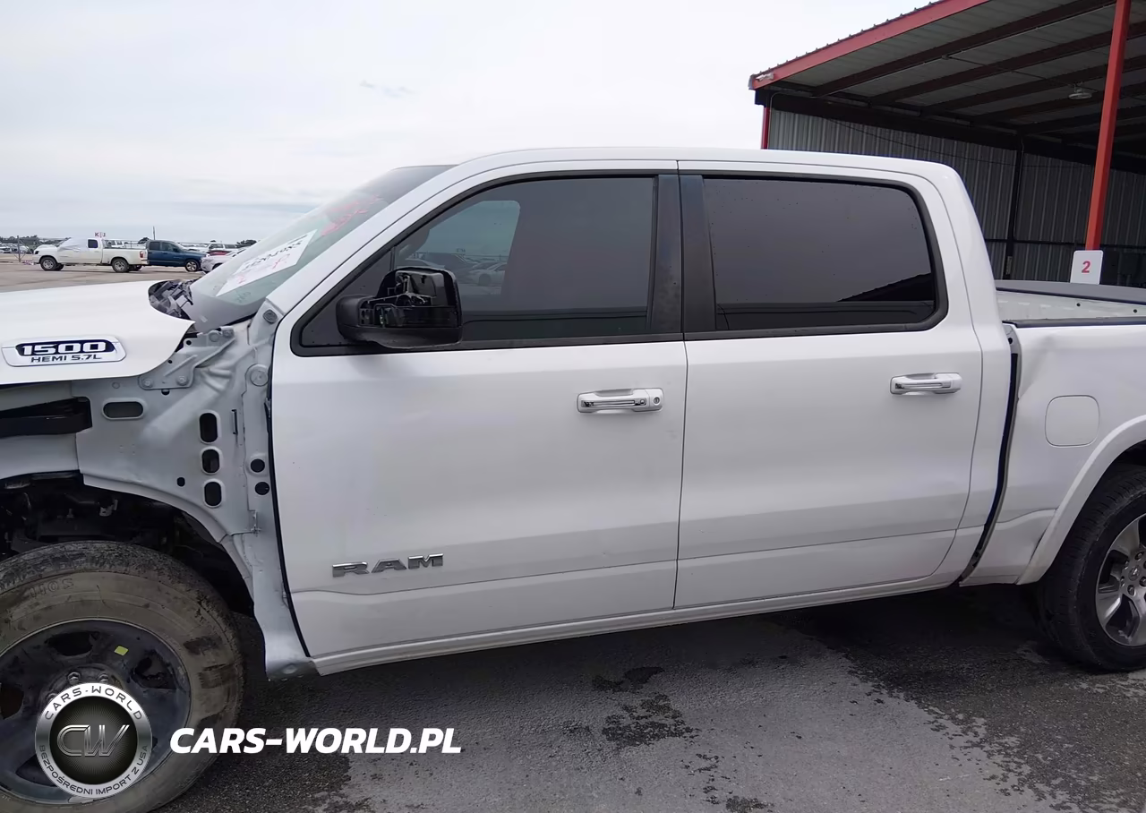 2020 Ram 1500 Laramie 4X2 5'7 Box VIN:1C6RREJT0LN148425 - 15