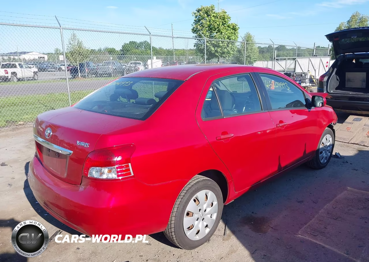 2010 Toyota Yaris VIN:JTDBT4K37A4063783 - 4
