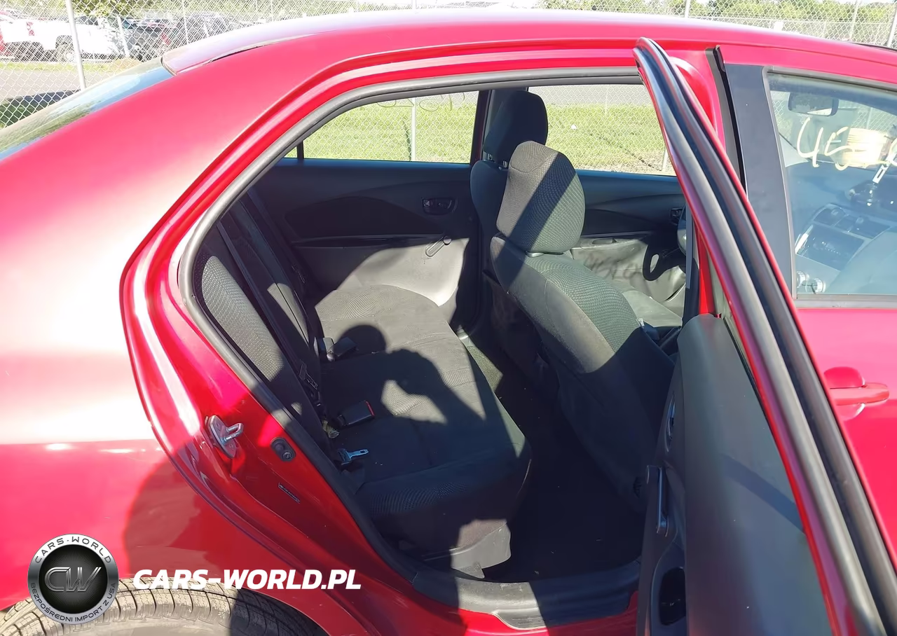2010 Toyota Yaris VIN:JTDBT4K37A4063783 - 8