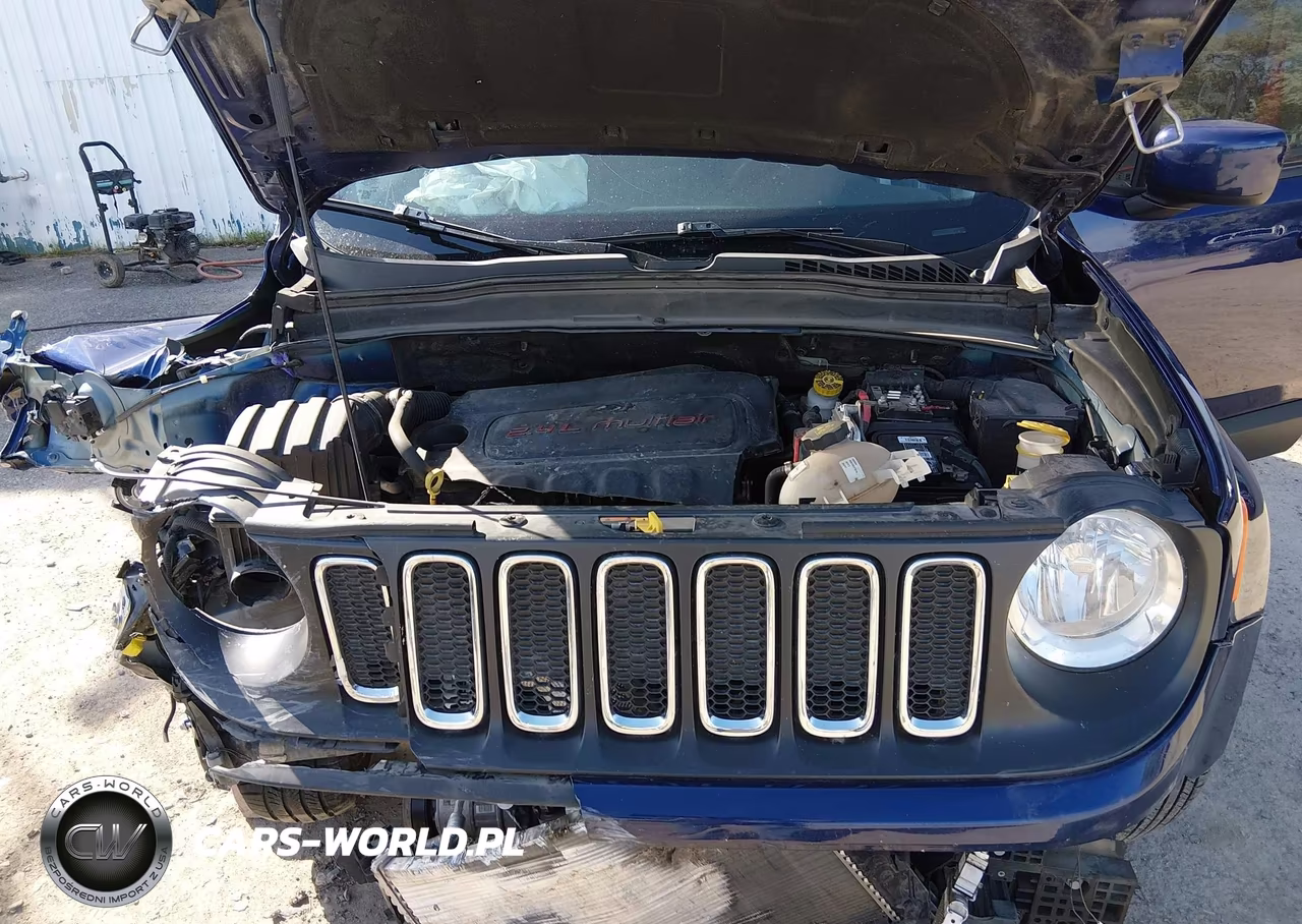 2018 Jeep Renegade Latitude 4X4 VIN:ZACCJBBB0JPG80594 - 10
