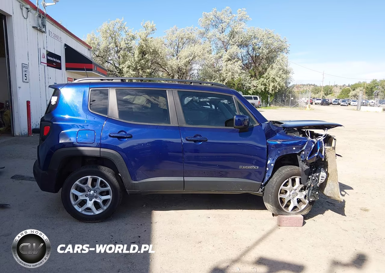2018 Jeep Renegade Latitude 4X4 VIN:ZACCJBBB0JPG80594 - 13