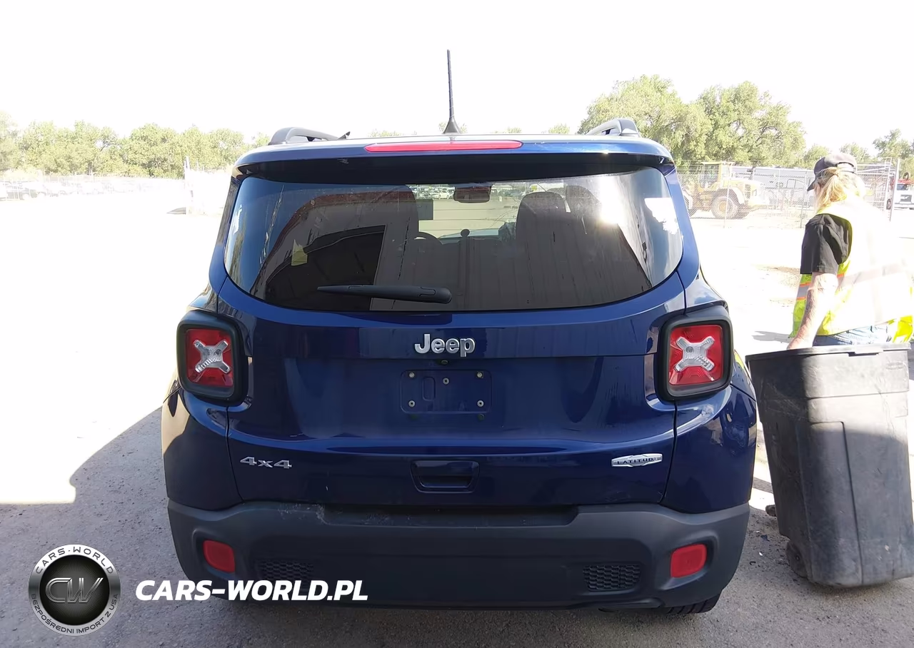 2018 Jeep Renegade Latitude 4X4 VIN:ZACCJBBB0JPG80594 - 16