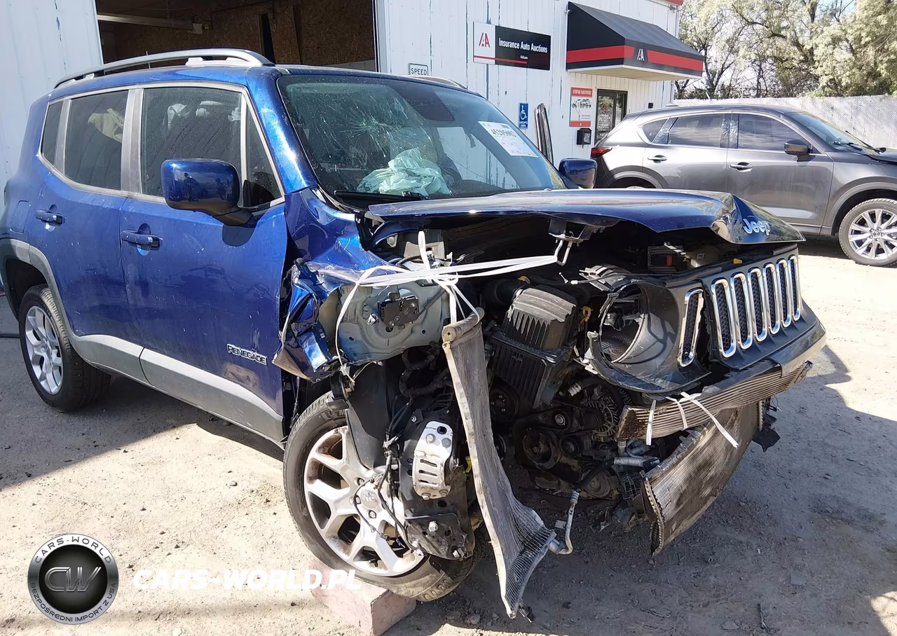 2018 Jeep Renegade Latitude 4X4 VIN:ZACCJBBB0JPG80594 - 6