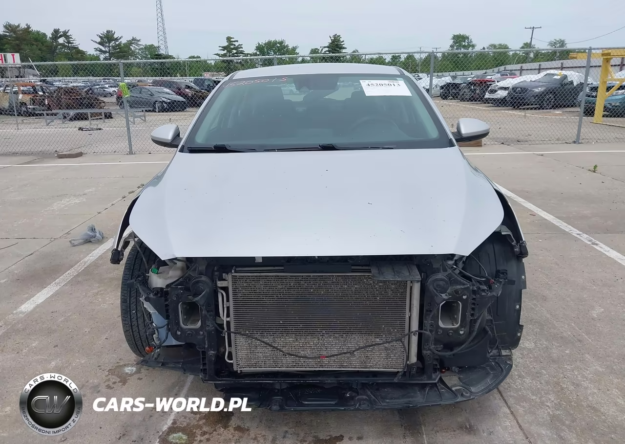 2019 Kia Forte Lxs VIN:3KPF24AD1KE075362 - 12