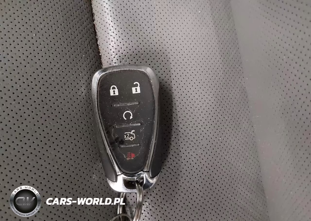2018 Chevrolet Malibu Premier VIN:1G1ZE5SX0JF197968 - 11