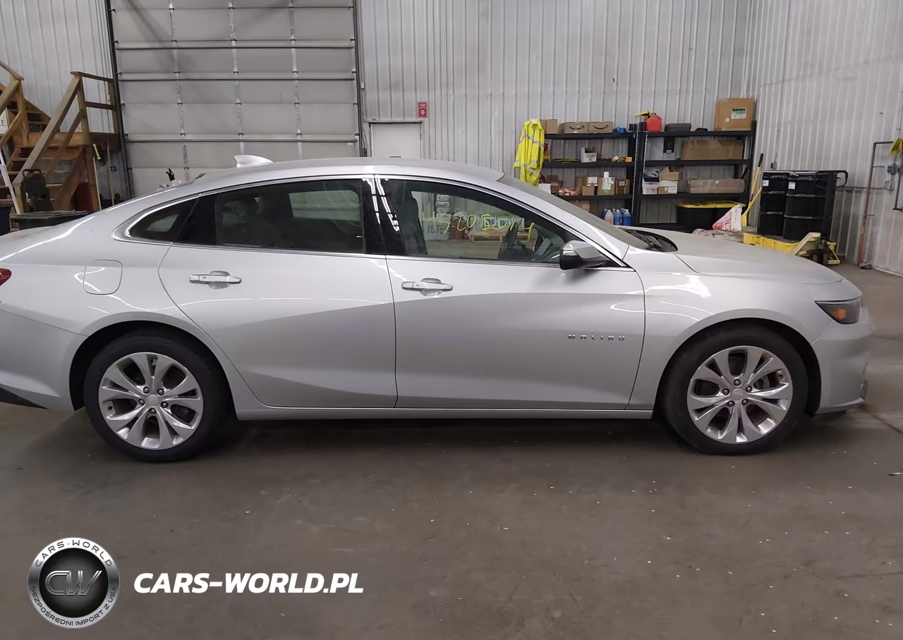 2018 Chevrolet Malibu Premier VIN:1G1ZE5SX0JF197968 - 14