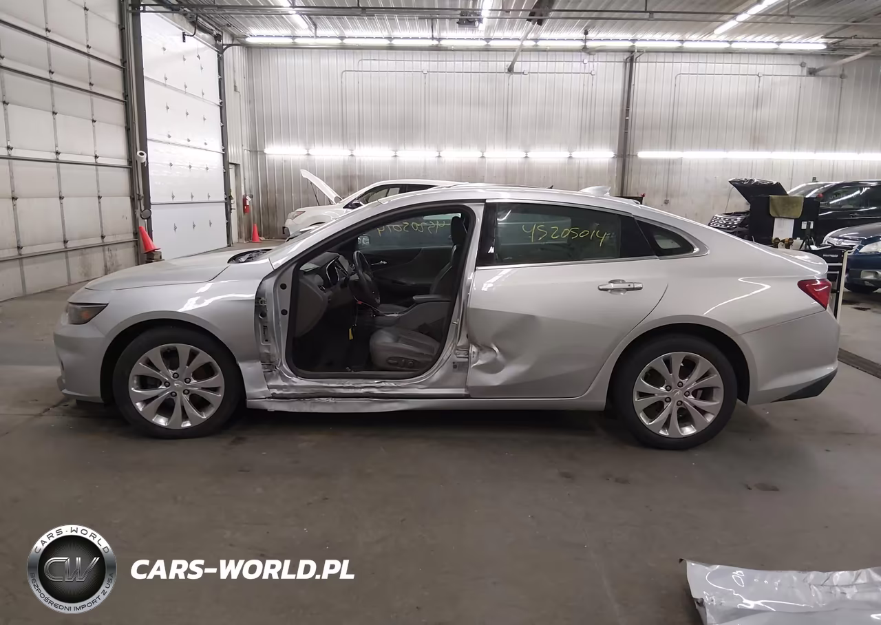 2018 Chevrolet Malibu Premier VIN:1G1ZE5SX0JF197968 - 15