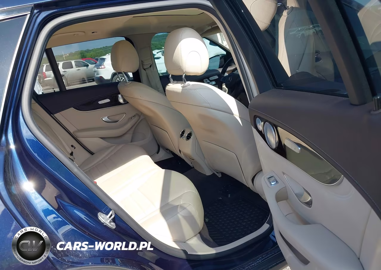 2017 Mercedes-Benz Glc 300 4Matic VIN:WDC0G4KB3HF159647 - 8