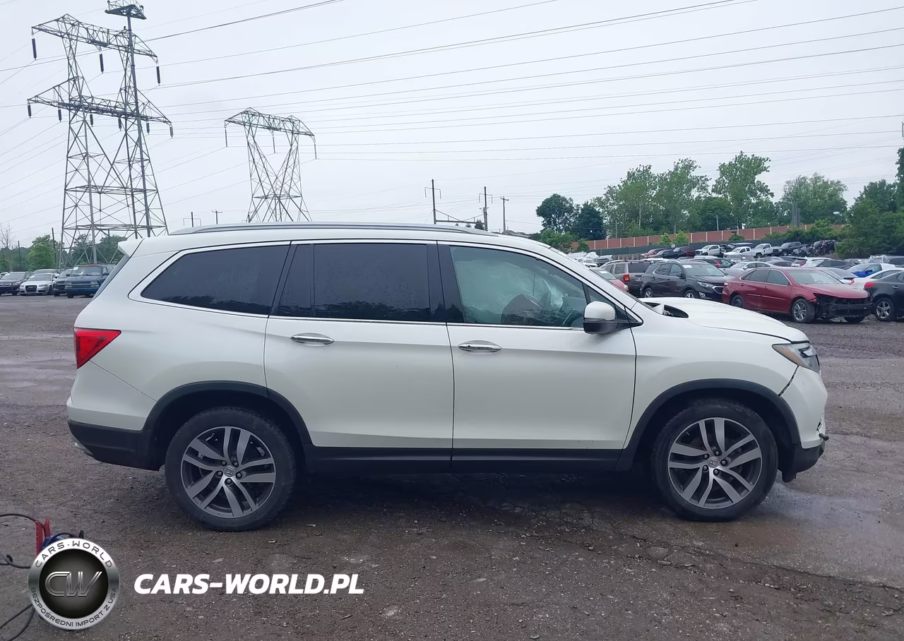 2016 Honda Pilot Elite VIN:5FNYF6H09GB085134 - 12